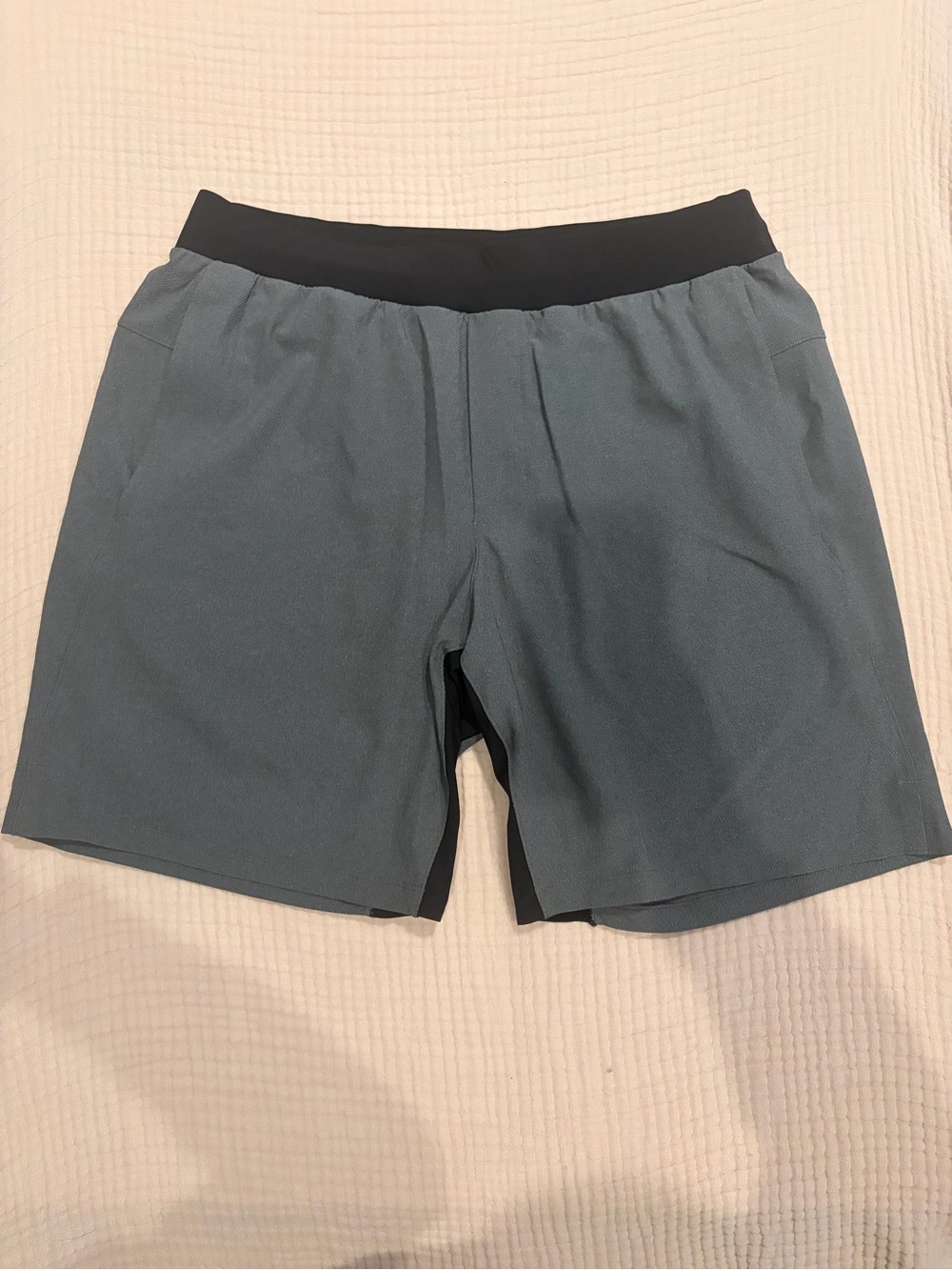 lululemon T.H.E. Short 9" Lined Men's XL Dark Gray Charcoal